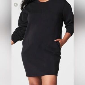 SPANX NWT, Air Essentials dress with pockets. Color is Powder, not black.